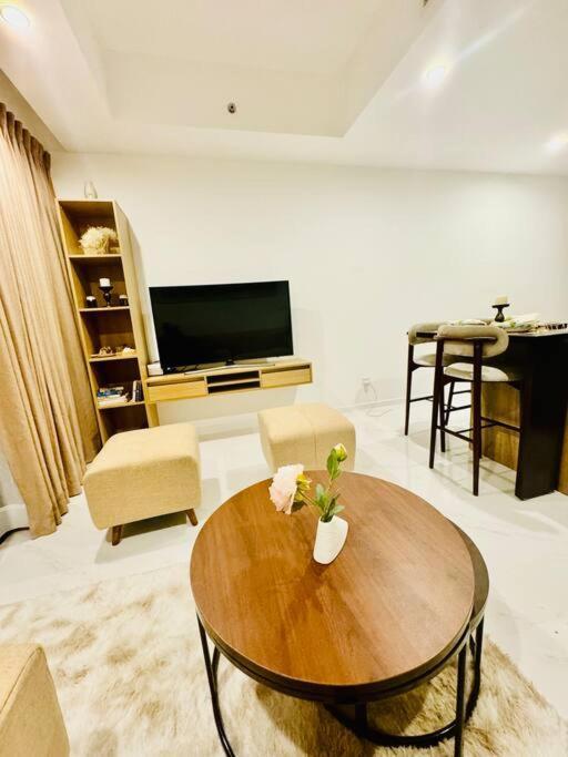 Luxury In Capital Twinpeaks Appartamento *