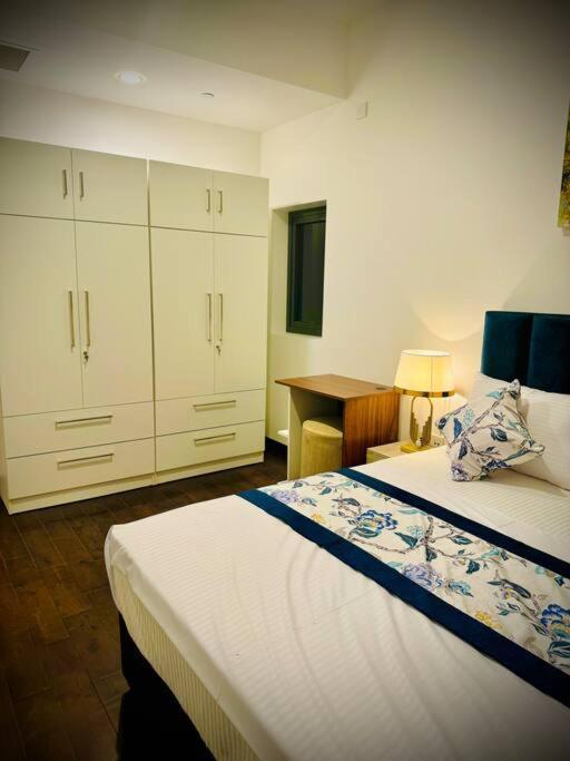 Luxury In Capital Twinpeaks Appartamento Colombo