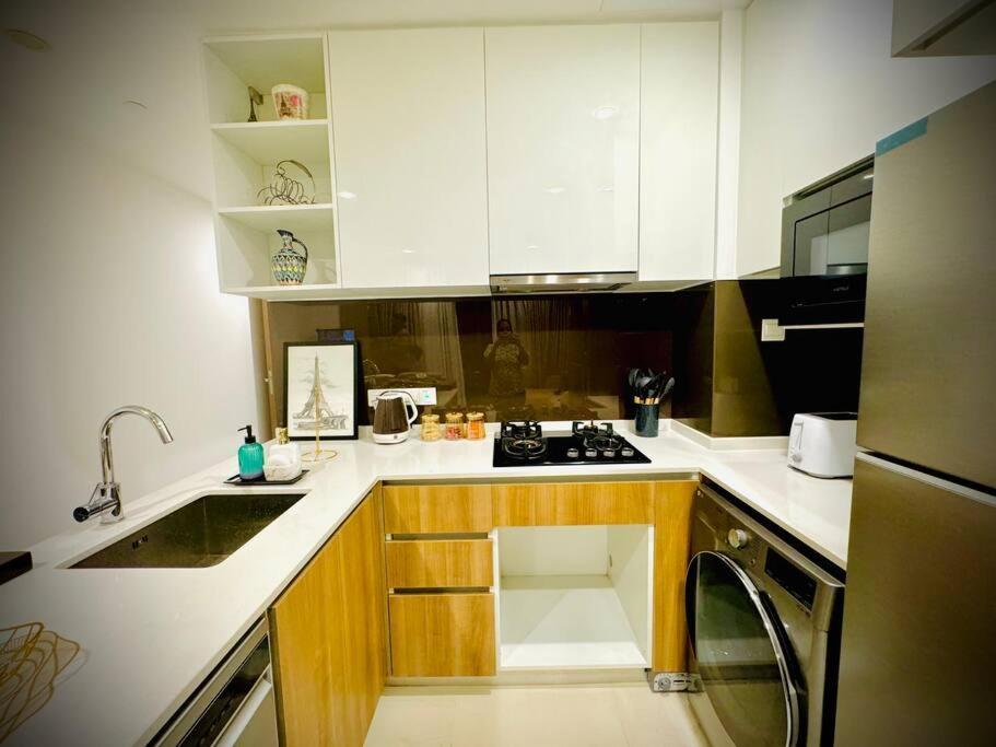 Luxury In Capital Twinpeaks Appartamento Colombo